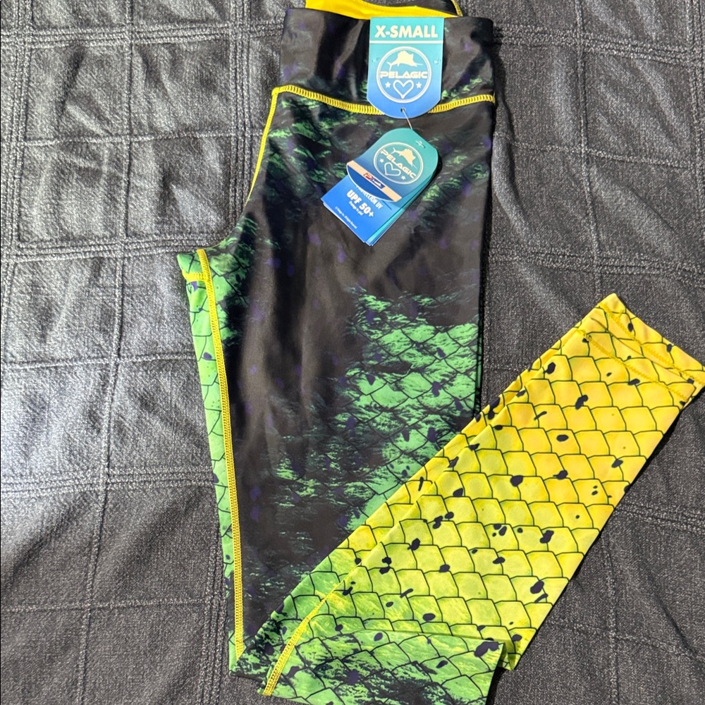 OceanFlex- Pelagic Green and Yellow Fish Scale Leggings. X-Small, UPF 50+.
